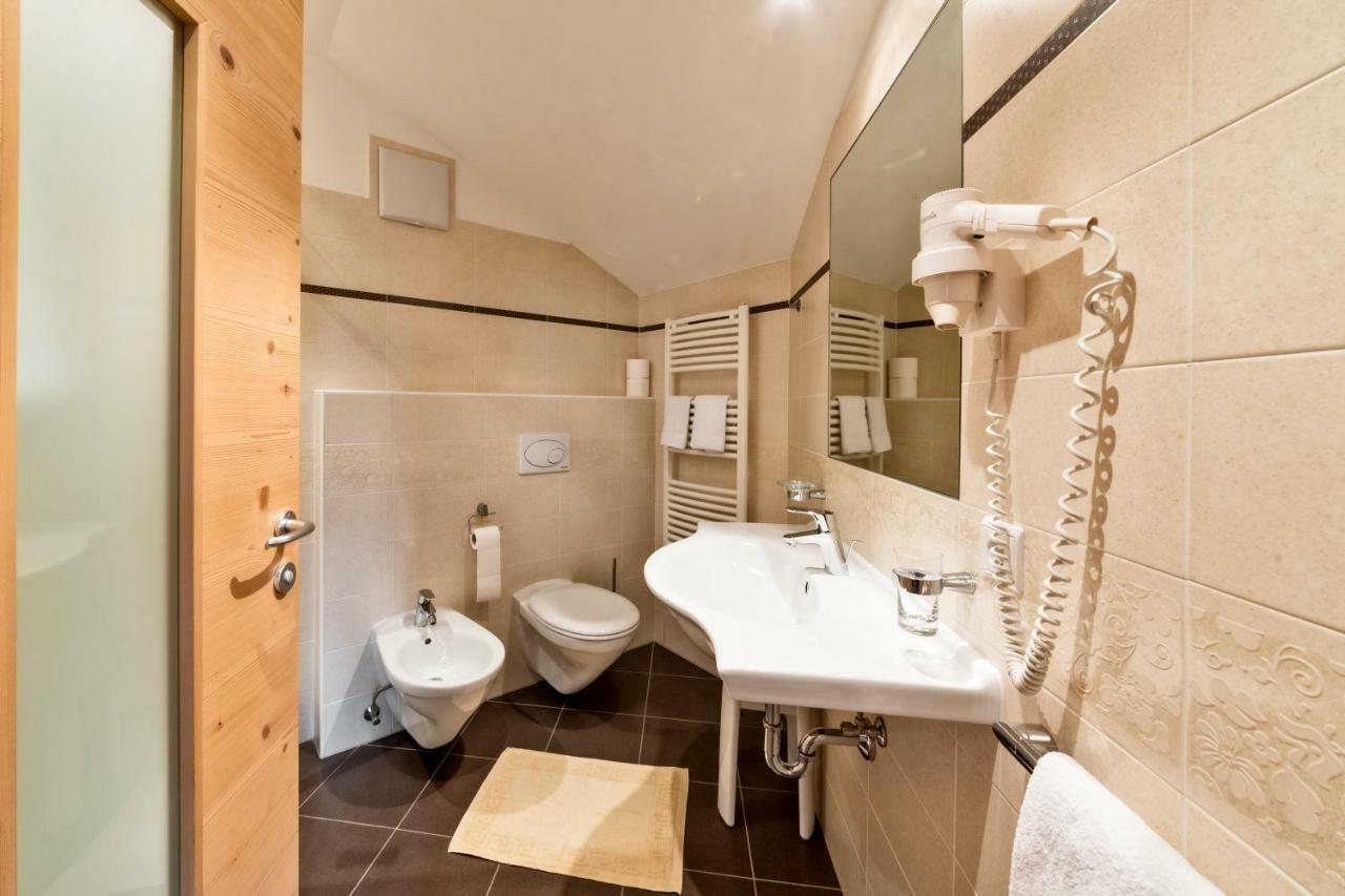 Garni Pramstrahler Hotel Chiusa Luaran gambar