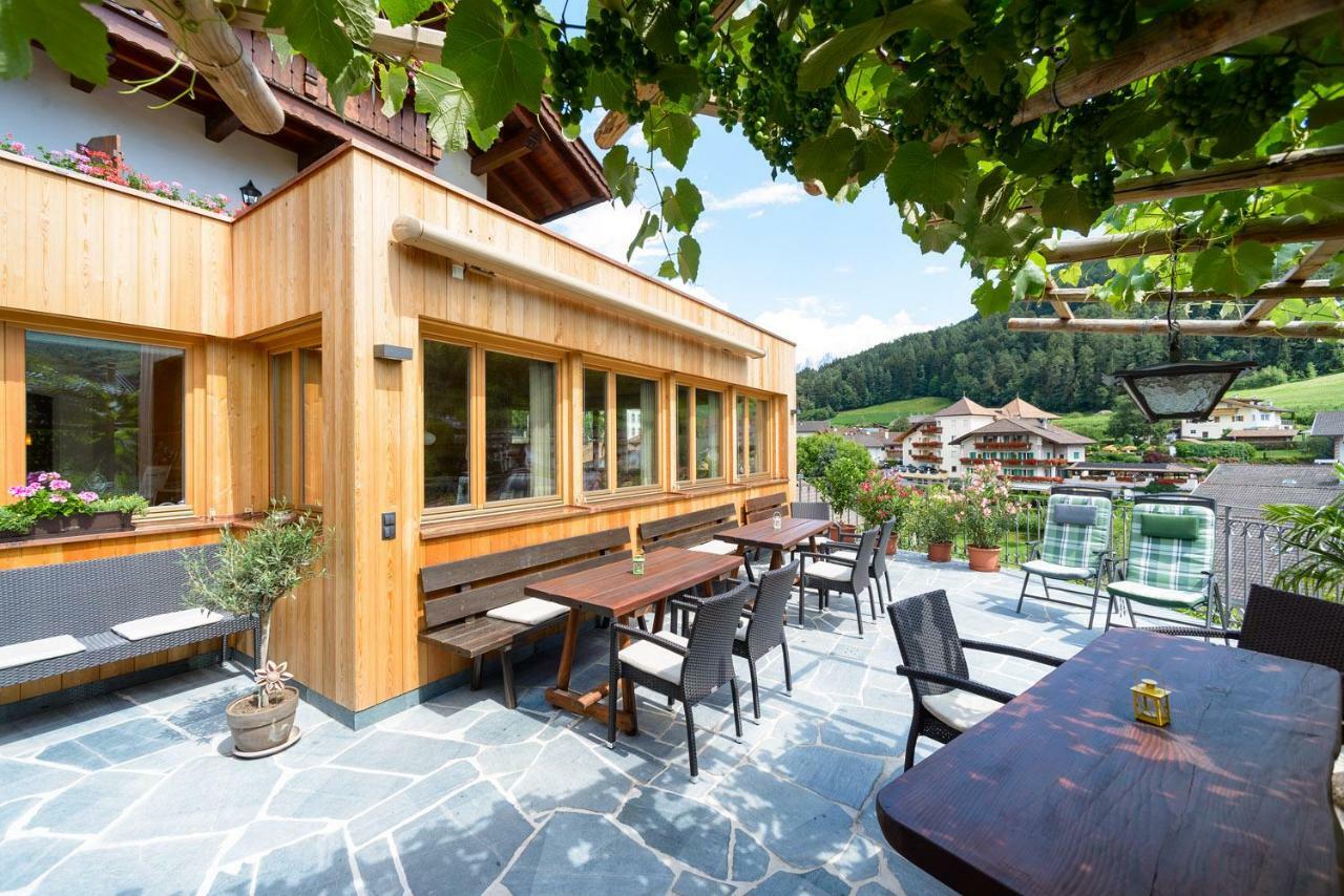 Garni Pramstrahler Hotel Chiusa Luaran gambar
