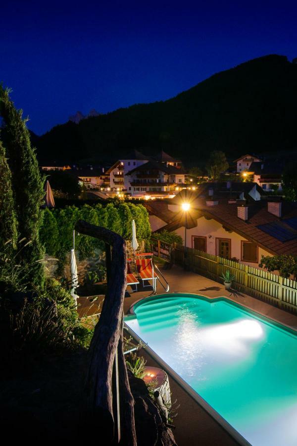 Garni Pramstrahler Hotel Chiusa Luaran gambar